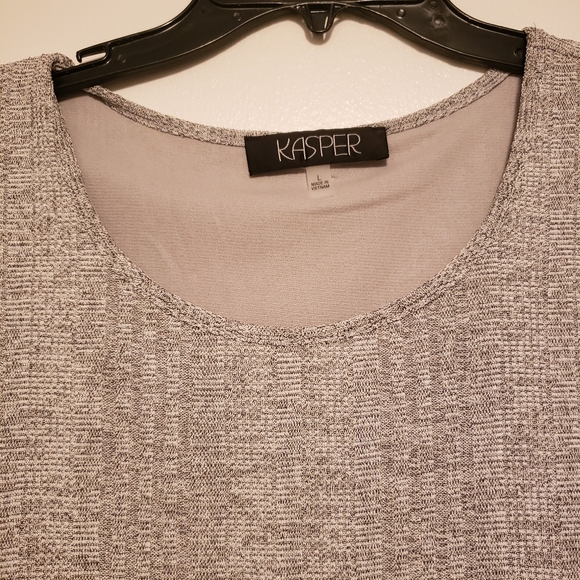 Sweater - Picture 4 of 4